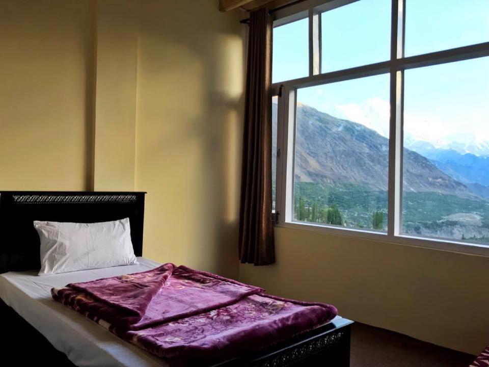 World Roof Hotel Hunza Karimabad  Luaran gambar